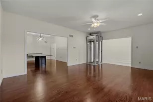 8333 Kingsbury Blvd, Clayton, MO 63105 - Photo 6