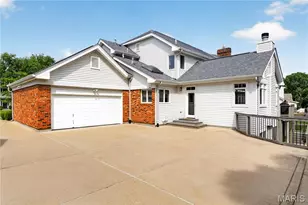 1841 Winter Run Ct, Chesterfield, MO 63017 - Photo 8