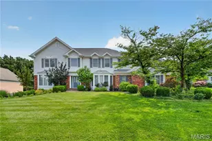 1841 Winter Run Ct, Chesterfield, MO 63017 - Photo 2
