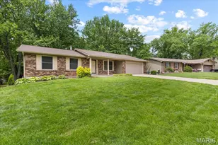 29 Weatherby Dr, Saint Peters, MO 63376 - Photo 2