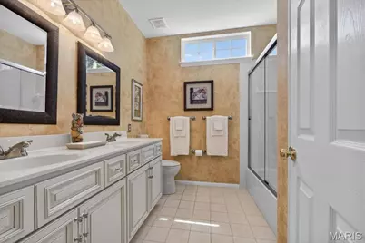 17648 Westhampton Woods Drive, Wildwood, MO 63005 - Photo 18