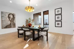 215 N Sarah St, Saint Louis, MO 63108 - Photo 8