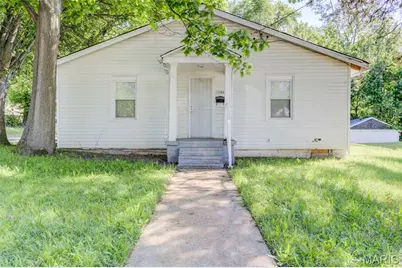 7200 Jenwood Avenue, Saint Louis, MO 63136 - Photo 1