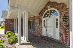 22 Huntington Pkwy, Saint Charles, MO 63301 - Photo 4