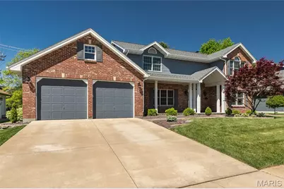 22 Huntington Parkway, Saint Charles, MO 63301 - Photo 2