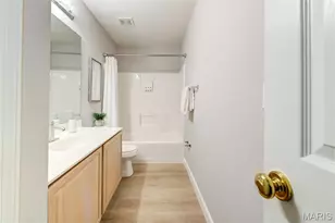 11431 Daykin Dr, Saint Louis, MO 63146 - Photo 20