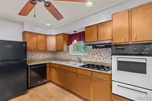 9418 Radio Dr, Affton, MO 63123 - Photo 18