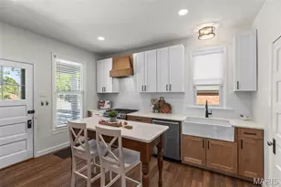 7515 Lansdowne Ave, Shrewsbury, MO 63119 - Photo 14