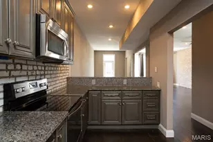 3971 Botanical Ave, Saint Louis, MO 63110 - Photo 10