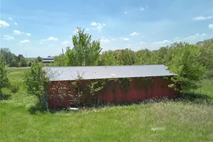 196 Absolut Ln, Troy, MO 63379 - Photo 2