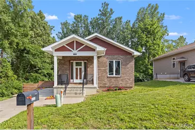 10068 Lookaway Drive, Saint Louis, MO 63137 - Photo 1