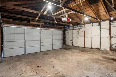 618 N Benton Avenue, Saint Charles, MO 63301 - Photo 26