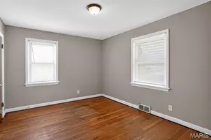 9243 Filibert Dr, Bellefontaine Neighbors, MO 63137 - Photo 30