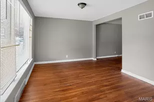 9243 Filibert Dr, Bellefontaine Neighbors, MO 63137 - Photo 26