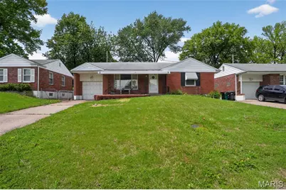 9243 Filibert Drive, Bellefontaine Neighbors, MO 63137 - Photo 2