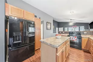 1818 Florine Ct, Saint Charles, MO 63303 - Photo 14