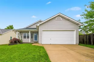 1818 Florine Ct, Saint Charles, MO 63303 - Photo 1