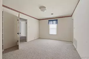 704 Park St, Kennett, MO 63857 - Photo 10