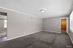 9922 Norwich Dr, Saint Louis, MO 63137 - Photo 14