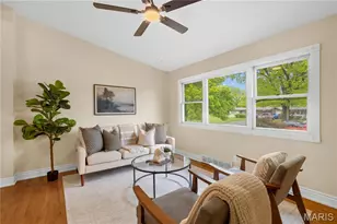 1965 Thunderbird Ave, Florissant, MO 63033 - Photo 4