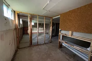 9715 Tullamoor Dr, Saint Louis, MO 63136 - Photo 22