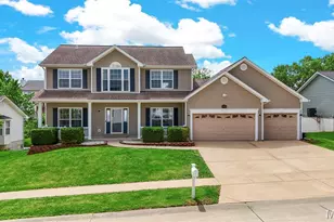 1844 Somerset Hollow Ln, Wentzville, MO 63385 - Photo 2