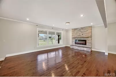20200 NW Oakwood Drive, Lebanon, MO 65536 - Photo 6