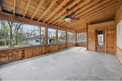 20200 NW Oakwood Drive, Lebanon, MO 65536 - Photo 56