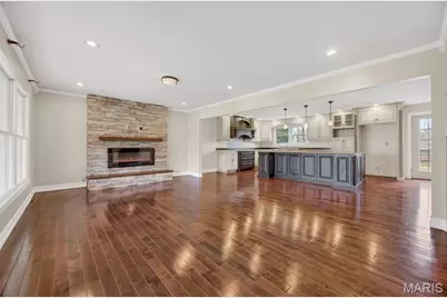 20200 NW Oakwood Drive, Lebanon, MO 65536 - Photo 4