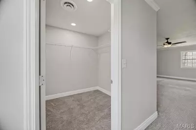 20200 NW Oakwood Drive, Lebanon, MO 65536 - Photo 36
