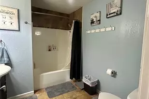 323 Shamrock Ln, Bourbon, MO 65441 - Photo 28
