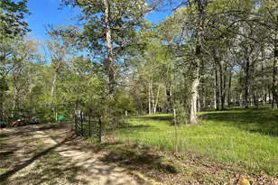 323 Shamrock Ln, Bourbon, MO 65441 - Photo 6