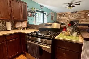 323 Shamrock Ln, Bourbon, MO 65441 - Photo 14