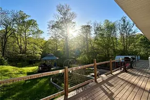323 Shamrock Ln, Bourbon, MO 65441 - Photo 4