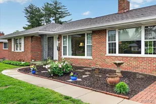 350 W St Anthony Ln, Florissant, MO 63031 - Photo 2