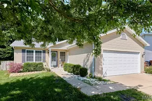 1605 Fairwood Forest Dr, Saint Peters, MO 63376 - Photo 1