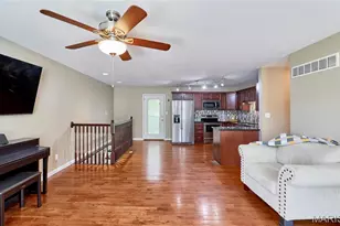1605 Fairwood Forest Dr, Saint Peters, MO 63376 - Photo 8