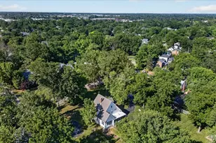 9310 Old Bonhomme Rd, Olivette, MO 63132 - Photo 42