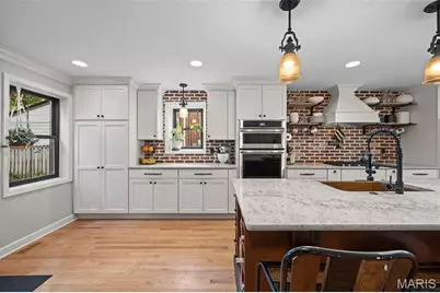 574 Hollywood Place, Webster Groves, MO 63119 - Photo 14