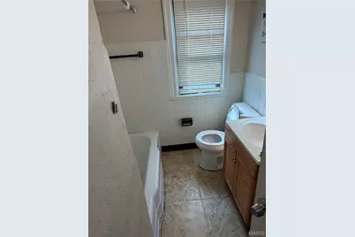 9527 Roslan Place, Saint Louis, MO 63114 - Photo 4