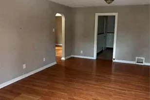9527 Roslan Pl, Saint Louis, MO 63114 - Photo 2