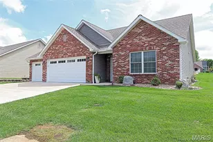340 Cottonwood Ln, Farmington, MO 63640 - Photo 2