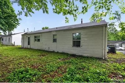 9827 Lorna Lane, Saint Louis, MO 63136 - Photo 6