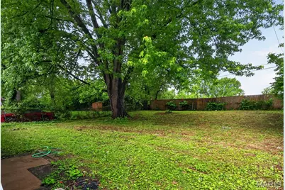 9827 Lorna Lane, Saint Louis, MO 63136 - Photo 26