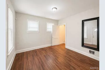 3860 Neosho Street, Saint Louis, MO 63116 - Photo 4