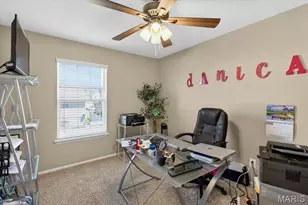 1330 Parmer Dr, Florissant, MO 63031 - Photo 24
