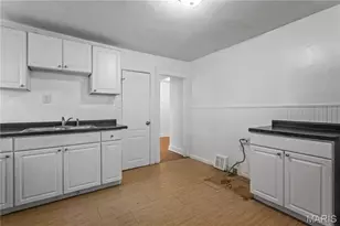 1467 Engelholm Ave, Saint Louis, MO 63133 - Photo 10