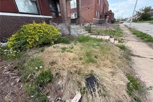 4180 Farlin Ave, Saint Louis, MO 63115 - Photo 4