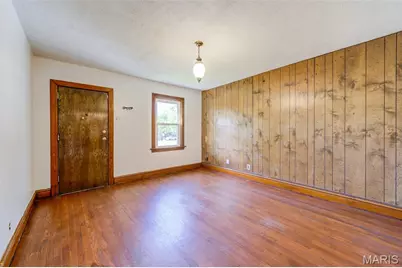 9721 Midland Boulevard, Overland, MO 63114 - Photo 6