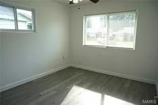 7916 Birkenhead Dr, Marlborough, MO 63123 - Photo 8